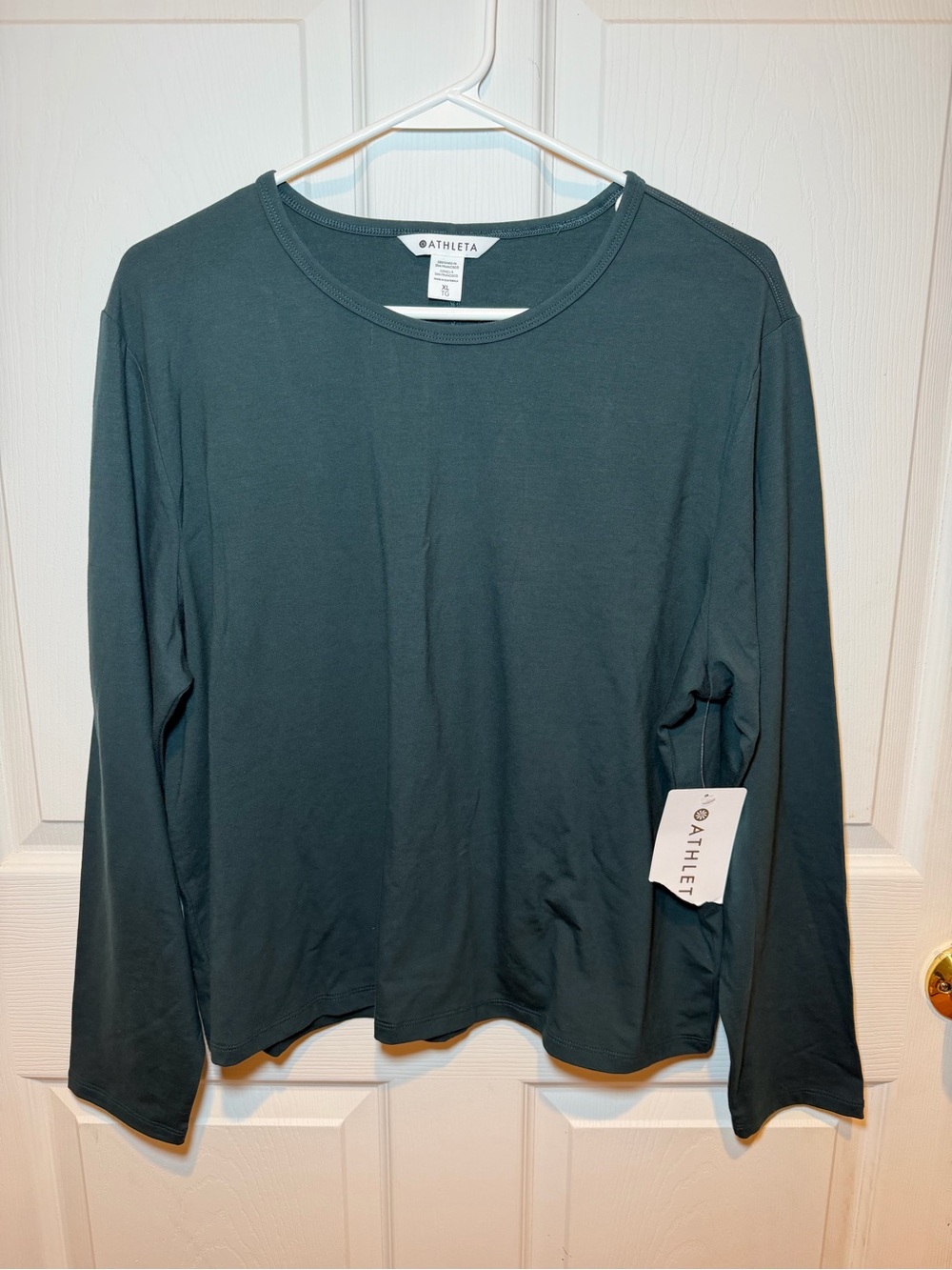 Athleta Long Sleeve Crewneck Top - Teal Green